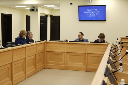 Комитет по здравоохранению рекомендовал снять с контроля два депутатских запроса
